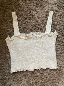 Off White sleevless crop top