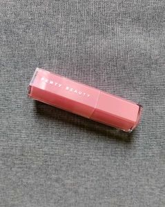 Fenty Beauty Gloss Bomb - Is it fussy