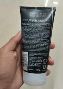Pond&#39;s Detox Facewash (Unused)