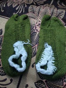 Handmade Knitted Green Booties