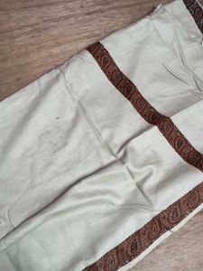 Elegant Ethnic shawl