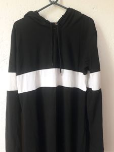 Black And White Hoodie Dress Size S