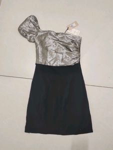 One Shoulder Mini Dress🤍