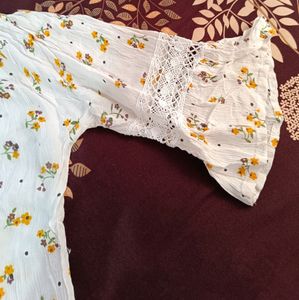 Dhanlaxmi Garment Top