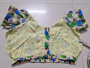 Beautiful Green Saree With Stitched Blouse