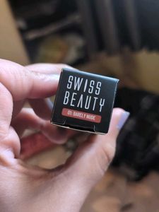 Swiss Beauty Satin Comfort Lipstick