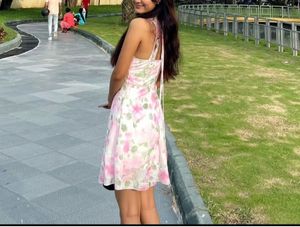 Floral Mini Dress - Perfect for Summer!