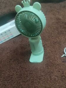 Hand fan