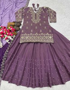 New Standard Beautiful Pakistani Dress Inpoted Dre