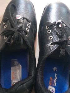 ACME Orginal - Safety Shoe- size 10- Unused