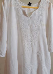 Chikankari Short Cotton Kurti