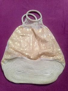 Golden Sequence Pottly Beg👝