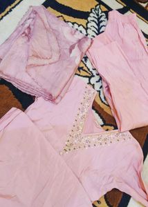 Pakistani Look Women&#39;s  Blend Straight Embroidere