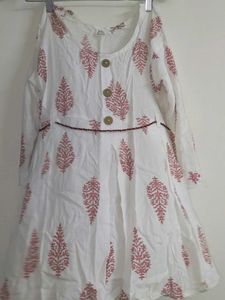 Floral Print Short Kurti With ties Knot