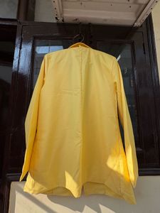 Yellow Blazer - Stylish &amp; Chic