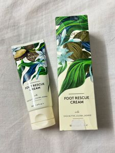Luxaderme Foot Rescue Cream