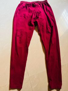 Maroon Ankle Length Leggings M Size