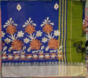 Women Stylish Blue Saree With Blouse