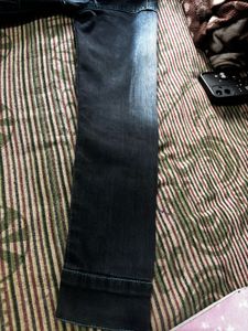 Denim Jacket - Stylish &amp; Versatile