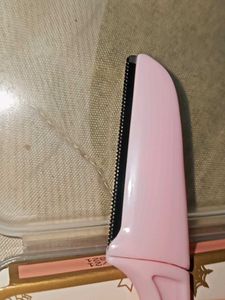 Eyebrow Razor 3-Piece Set