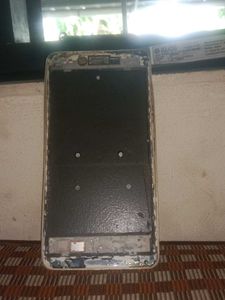 DISPLAY BROKEN PHONE