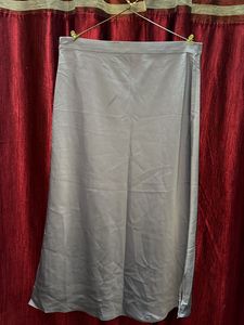 Elegant lavender long Skirt