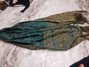 Elegant Green Scarf