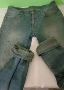 Lee Used Jeans Size 30 Waist. Slight Rust.