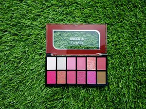 Mars Eyeshadow Kit