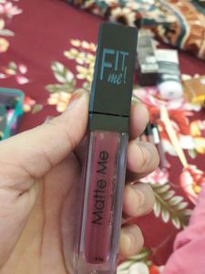 Fit Me Lipsticks..💟