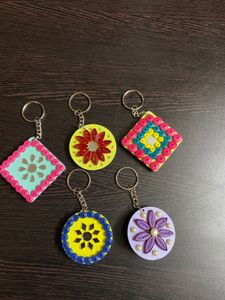 Quilled Paper Keychains - Buy Any one For 100/-
