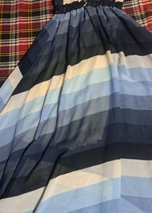 A BEAUTIFUL Dress For Summers!!