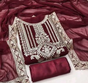 Pakistani Suit