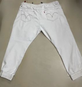 Mens Levis jeans(CLEARING MY STOCK ASAP)