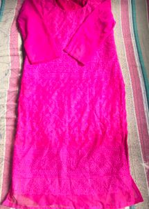 Elegant Pink Embroidered Kurta