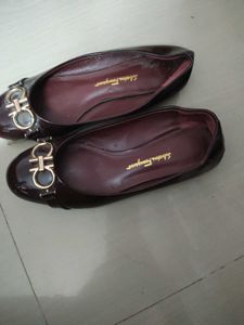 maroon Ferragamo