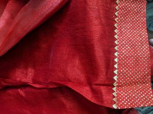Red Net Saree