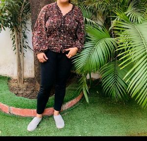 Awesome Top For Collge N Office Wear