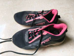 Casual Sports Shoes