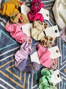 Colorful Scrunchie Set Of 7