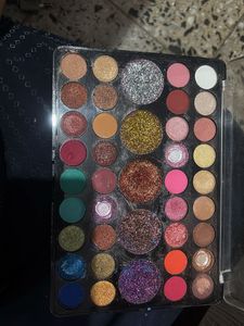 Eyeshadow Palette