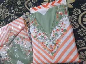 Unstitched Graceful Salwar Suit And Dress Material