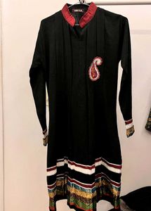 Elegant woolen Black Kurti with Embroidery size m