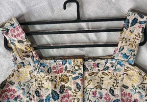 Korean Top With Belt 🎀...