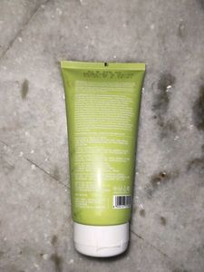 Dot And Key Facewash