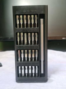 Precision Screwdriver 24  Bit Set