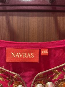Elegant Pink Embroidered Kurta