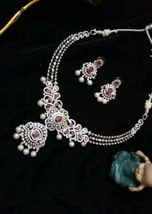 new jewellery set 2 colors available  pink and gre