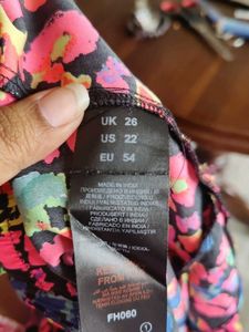 Waist 52-54 Shorts With Frill