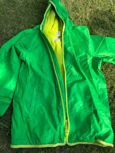 Green Decathlon Wind Jacket